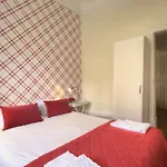 Angola Apartment - 8Bedrooms