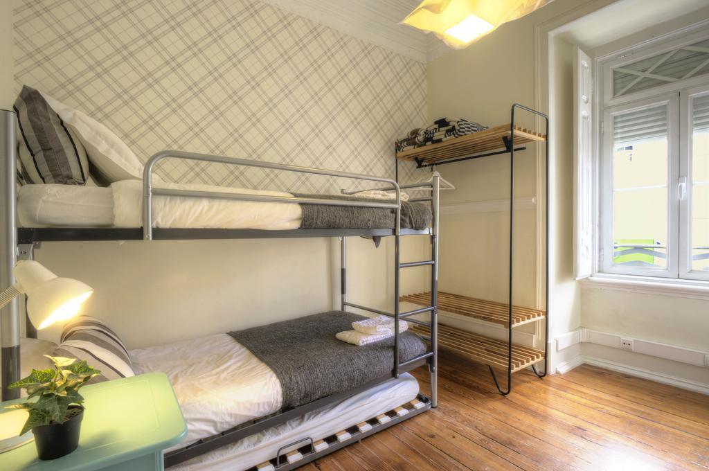 Angola - 8bedrooms